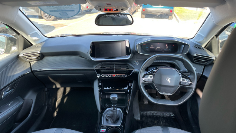 Peugeot 208 1.2 PureTech 100 Allure Premium 5dr Petrol Hatchback